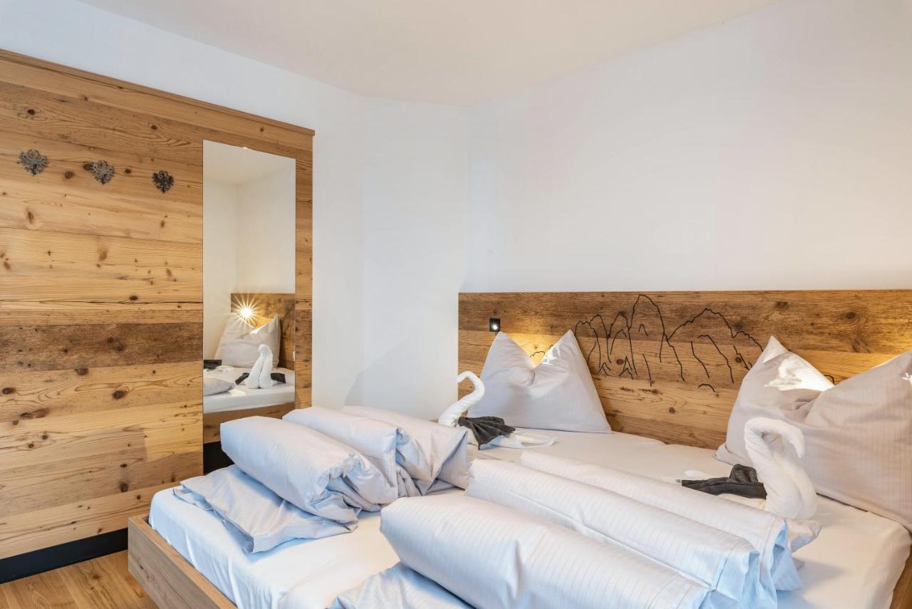 Planerhof Apartment Lilie Funes  Luaran gambar