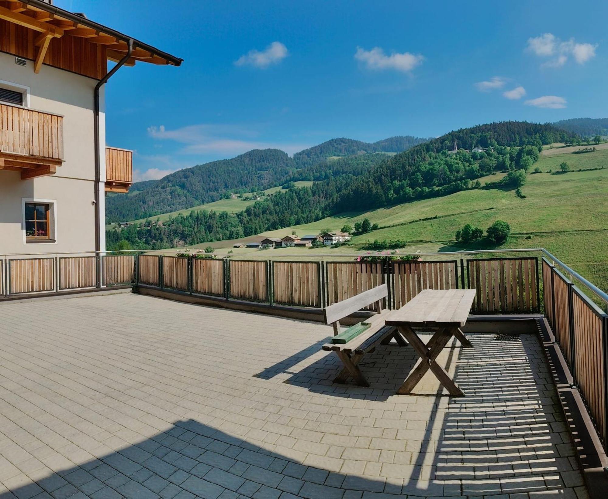 Planerhof Apartment Lilie Funes  Luaran gambar